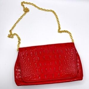 Kemestry | red gator clutch​